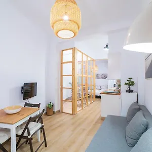  Apartment Lovely Center
